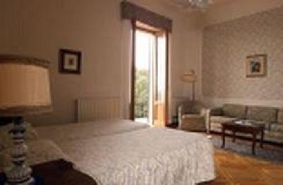 фото отеля Villa Scacciapensieri