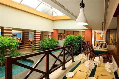 фото отеля Sangam Hotel Madurai