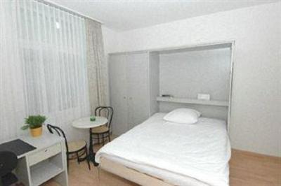 фото отеля Seestrasse Apartments Drei Könige Zurich