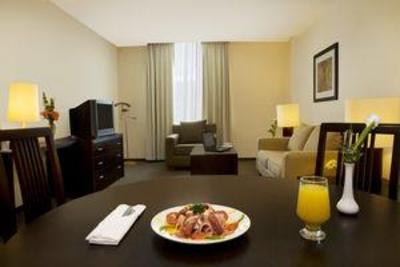 фото отеля Fiesta Inn Monterrey Fundidora