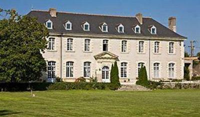 фото отеля Hostellerie Abbaye De Villeneuve Les Sorinieres