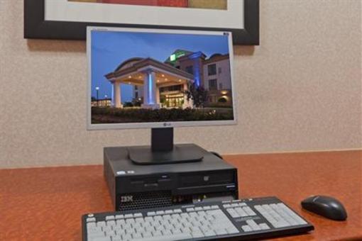 фото отеля Holiday Inn Express Hotel & Suites Guelph