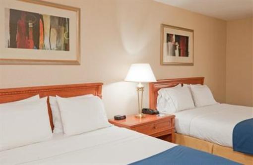 фото отеля Holiday Inn Express Hotel & Suites Guelph