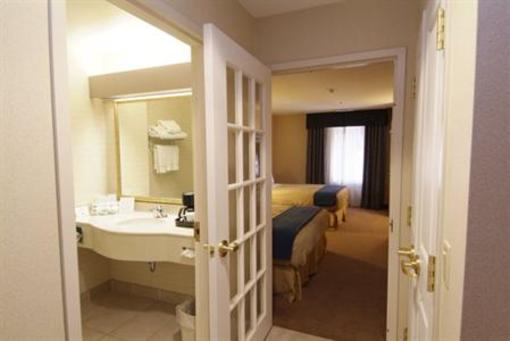 фото отеля Holiday Inn Express Hotel & Suites Guelph