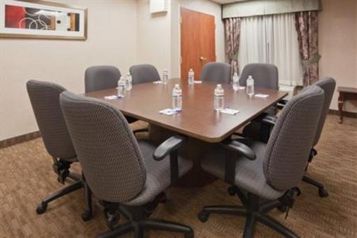 фото отеля Holiday Inn Express Hotel & Suites Guelph