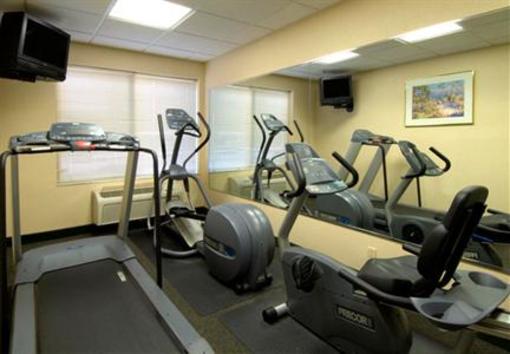 фото отеля Fairfield Inn & Suites Tampa Brandon