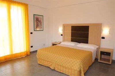 фото отеля Club Hotel Baia di Tindari