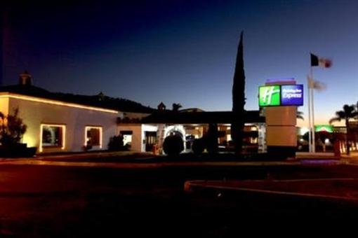 фото отеля Holiday Inn Express Morelia