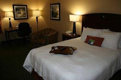 фото отеля Hampton Inn Longmont