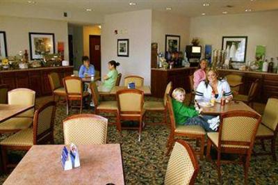 фото отеля Hampton Inn Longmont