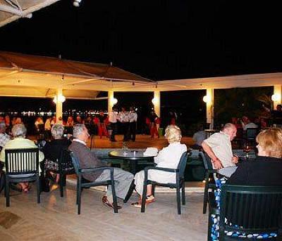 фото отеля Tuntas Hotel Altinkum