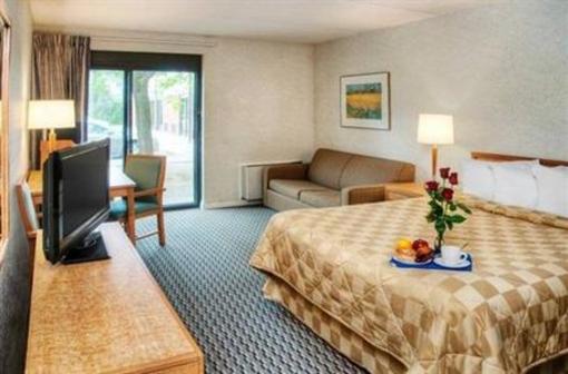 фото отеля Comfort Inn Chilliwack