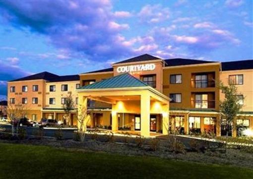 фото отеля Courtyard by Marriott - Hattiesburg