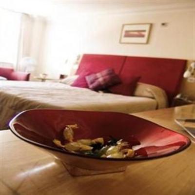 фото отеля Berkeley Square Hotel