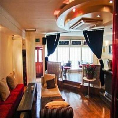 фото отеля Berkeley Square Hotel