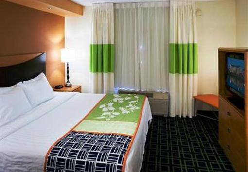 фото отеля Fairfield Inn & Suites Rogers
