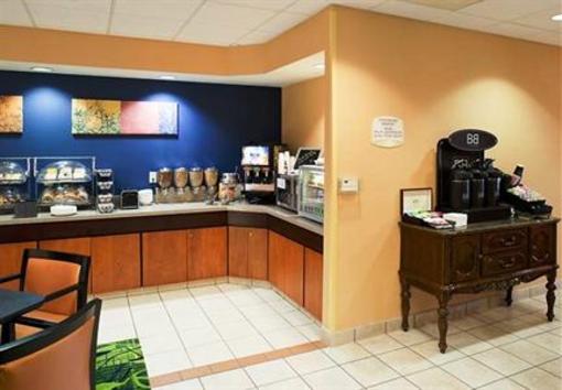 фото отеля Fairfield Inn & Suites Rogers