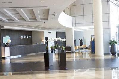 фото отеля Holiday Inn Abu Dhabi