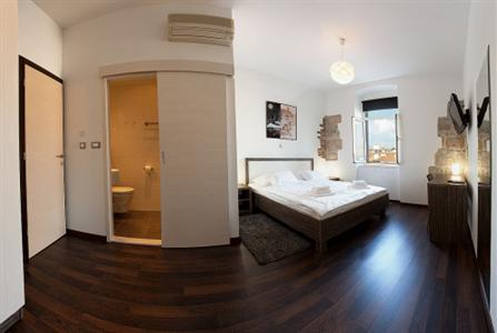 фото отеля Marmontova Luxury Rooms Hotel Split