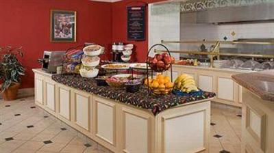 фото отеля Hilton Garden Inn Saint Charles
