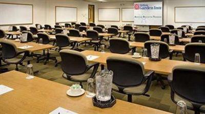 фото отеля Hilton Garden Inn Saint Charles