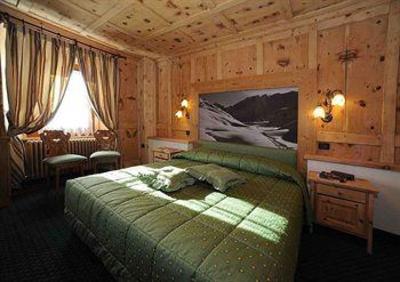 фото отеля Hotel Alpina Livigno