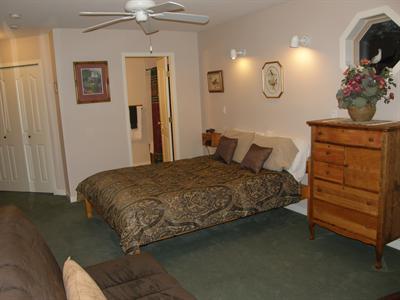 фото отеля Cedar Wood Lodge