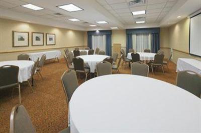 фото отеля Country Inn & Suites Montgomery Chantilly Parkway