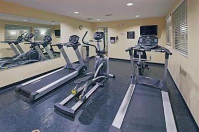 фото отеля Country Inn & Suites Montgomery Chantilly Parkway