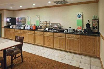 фото отеля Country Inn & Suites Montgomery Chantilly Parkway