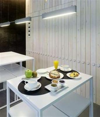 фото отеля Hotel Moure