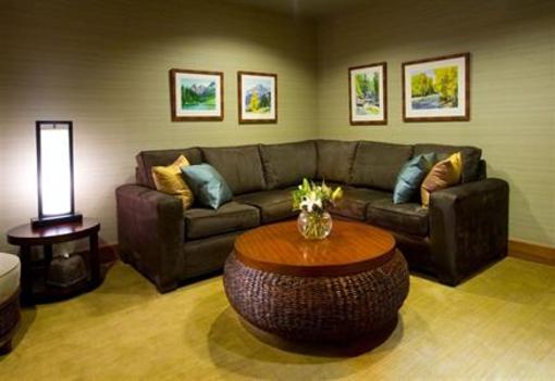 фото отеля Teton Mountain Lodge