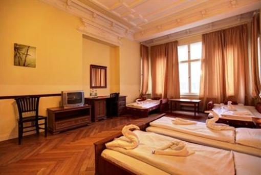 фото отеля Hotel Pension Bernstein Berlin