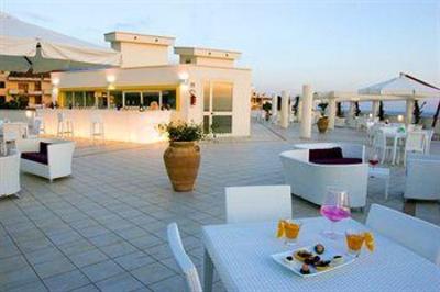 фото отеля Bouganville Palace Hotel