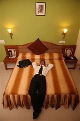 фото отеля Hotel Shri Ram Excellency