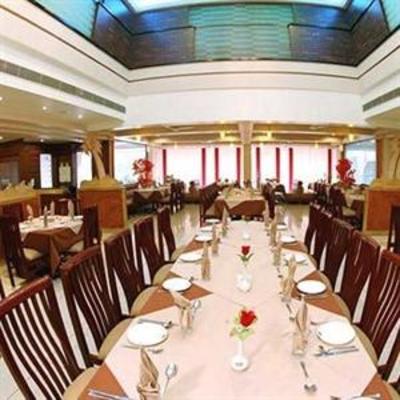 фото отеля Hotel Shri Ram Excellency