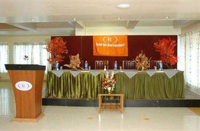 фото отеля Hotel Shri Ram Excellency