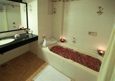 фото отеля Hotel Shri Ram Excellency