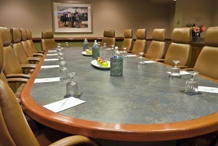 фото отеля Embassy Suites Hotel Lexington