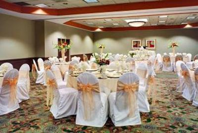 фото отеля Embassy Suites Tulsa