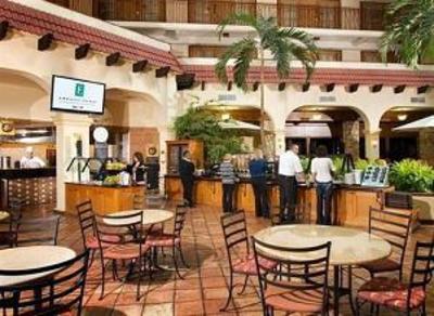 фото отеля Embassy Suites Tulsa