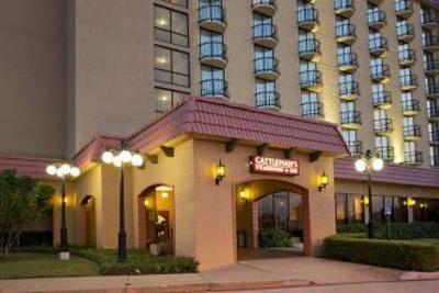 фото отеля Embassy Suites Tulsa
