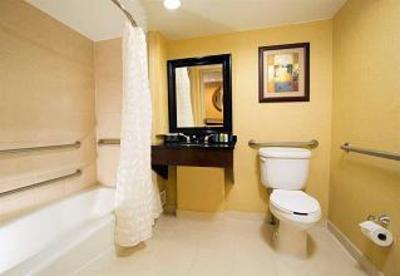 фото отеля Embassy Suites Tulsa