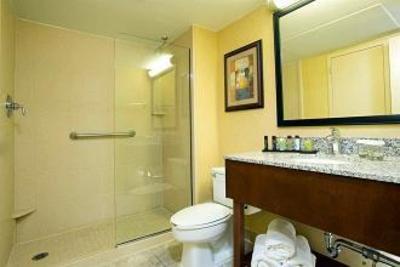 фото отеля Embassy Suites Tulsa