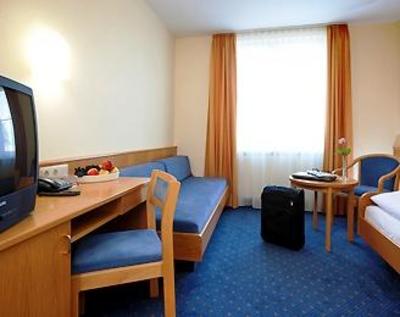 фото отеля Mercure Hotel Stuttgart Schwieberdingen