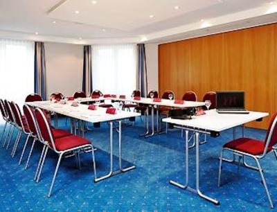 фото отеля Mercure Hotel Stuttgart Schwieberdingen
