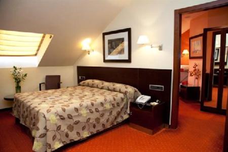фото отеля Hotel San Juan de los Reyes