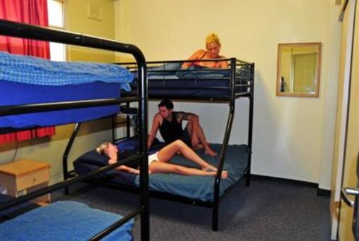 фото отеля Westend Backpackers Youth Hostel Sydney