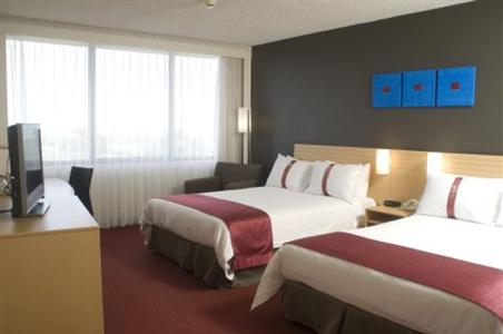 фото отеля Holiday Inn Airport Melbourne