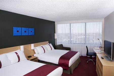 фото отеля Holiday Inn Airport Melbourne